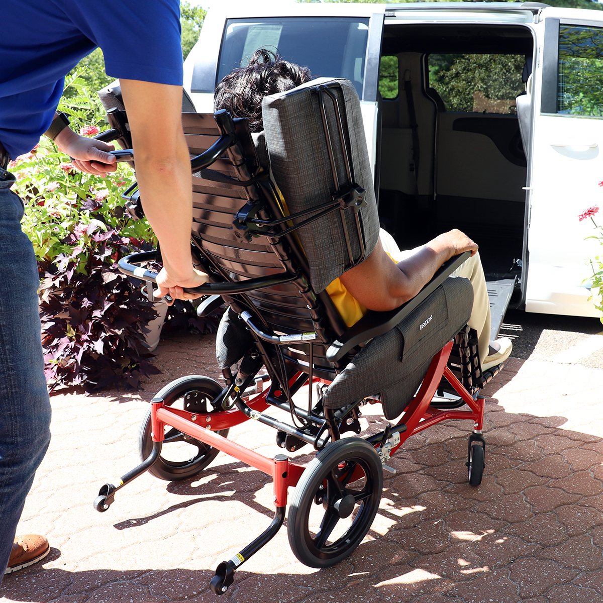 Broda Synthesis Positioning Wheelchair with Tilt & Recline (V4) – Image 9